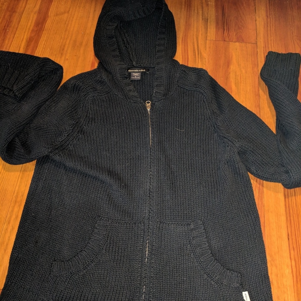Abercrombie ladies sweater